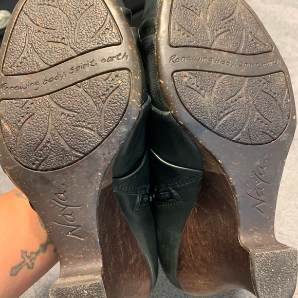 Leather wedge sandals - Picture 4 of 4